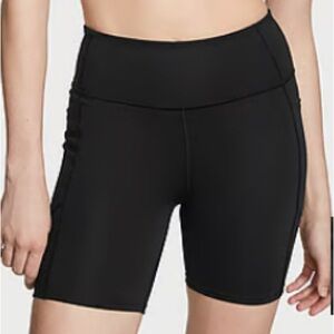 VS Essential High-Rise Pocket 7" Bike Shorts XS